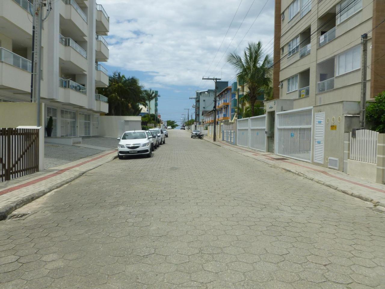 Apartamentos Bombinhas - 140 Metros Da Praia Exterior foto